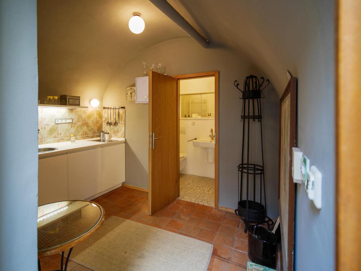 Romantic Nest Under Prague Castle מראה חיצוני תמונה